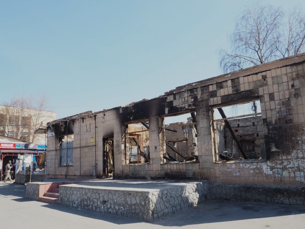 Makariv Mayor Vadym Tokar recalls the Russian occupation and his fellow citizens' ordeal. "I just feel hate for Russians," he tells the Kyiv Independent. (Alexander Query)