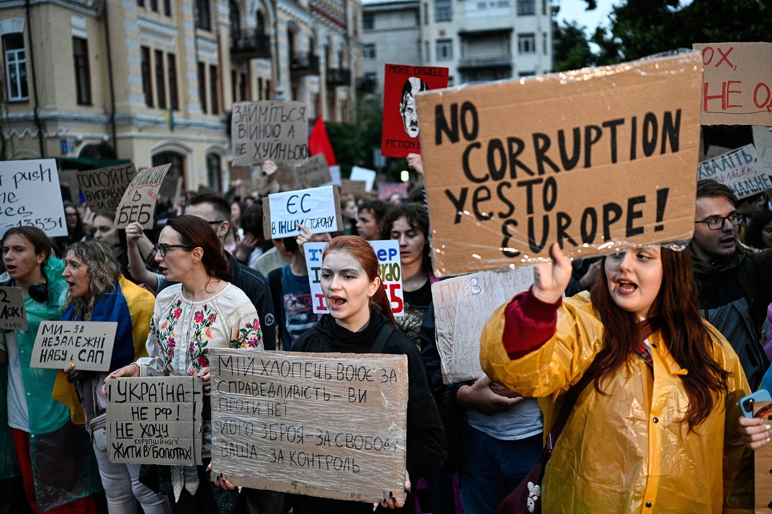 Kyiv residents attend a rally against the law No. 12414, which weakens anti-corruption bodies in Kyiv, Ukraine, on July 30, 2025.