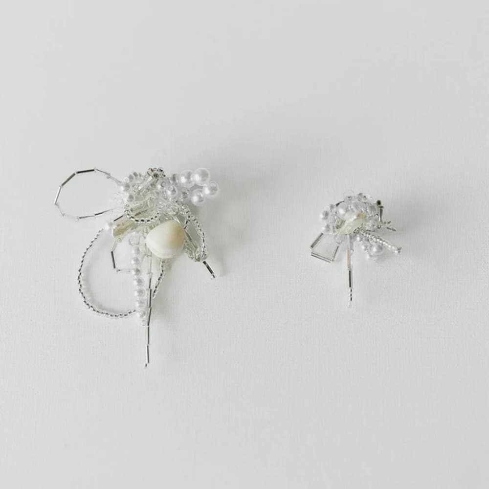Beaded pearl earrings by Ukrainian brand Pirnay