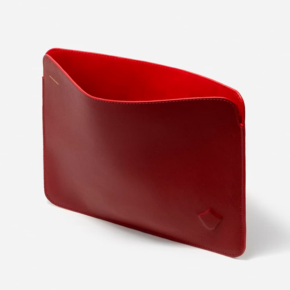 Leather laptop case by Ukrainian brand Kachorovska