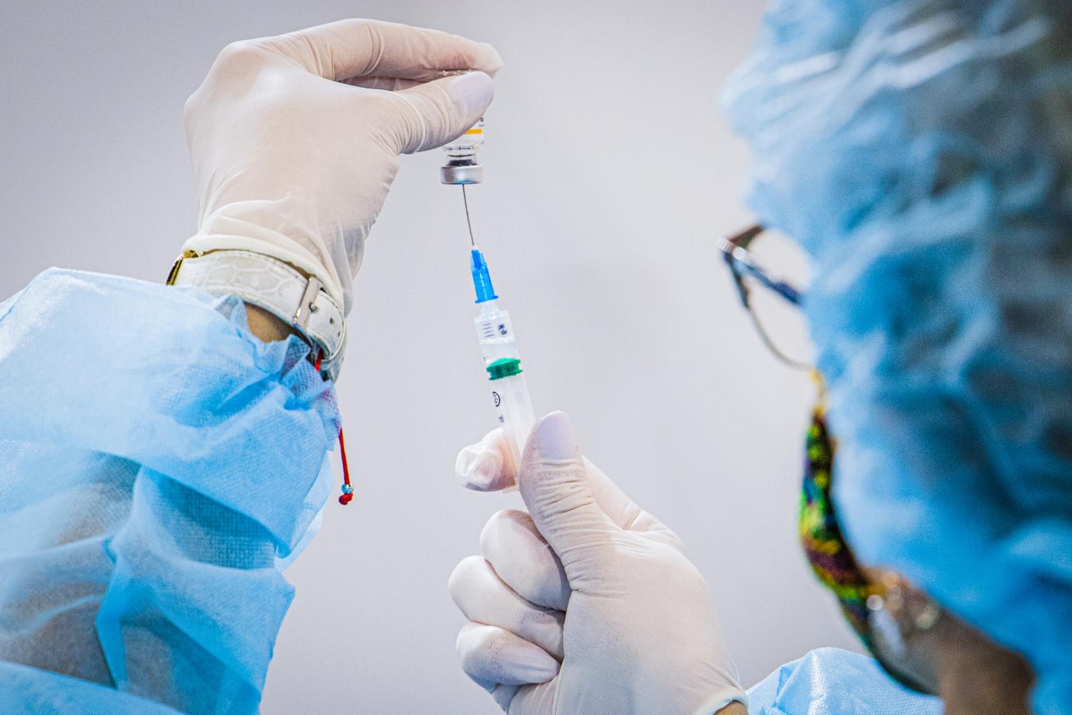 Kyiv reports first cases of Omicron Covid-19 variant