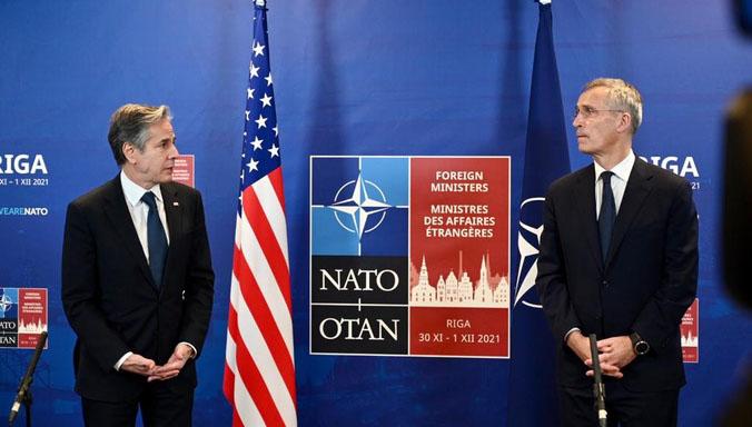 West promises consequences if Russia invades Ukraine