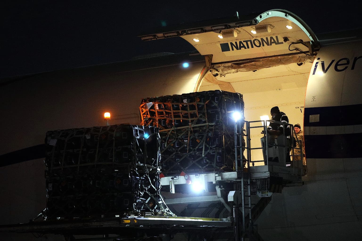 US delivers 300 more Javelins to Ukraine