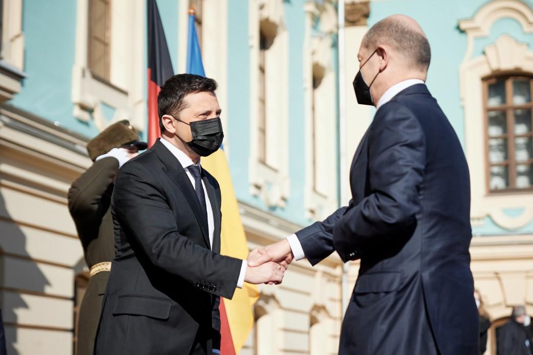 Scholz warns Moscow of 'wide-reaching' consequences, stays silent on Nord Stream 2