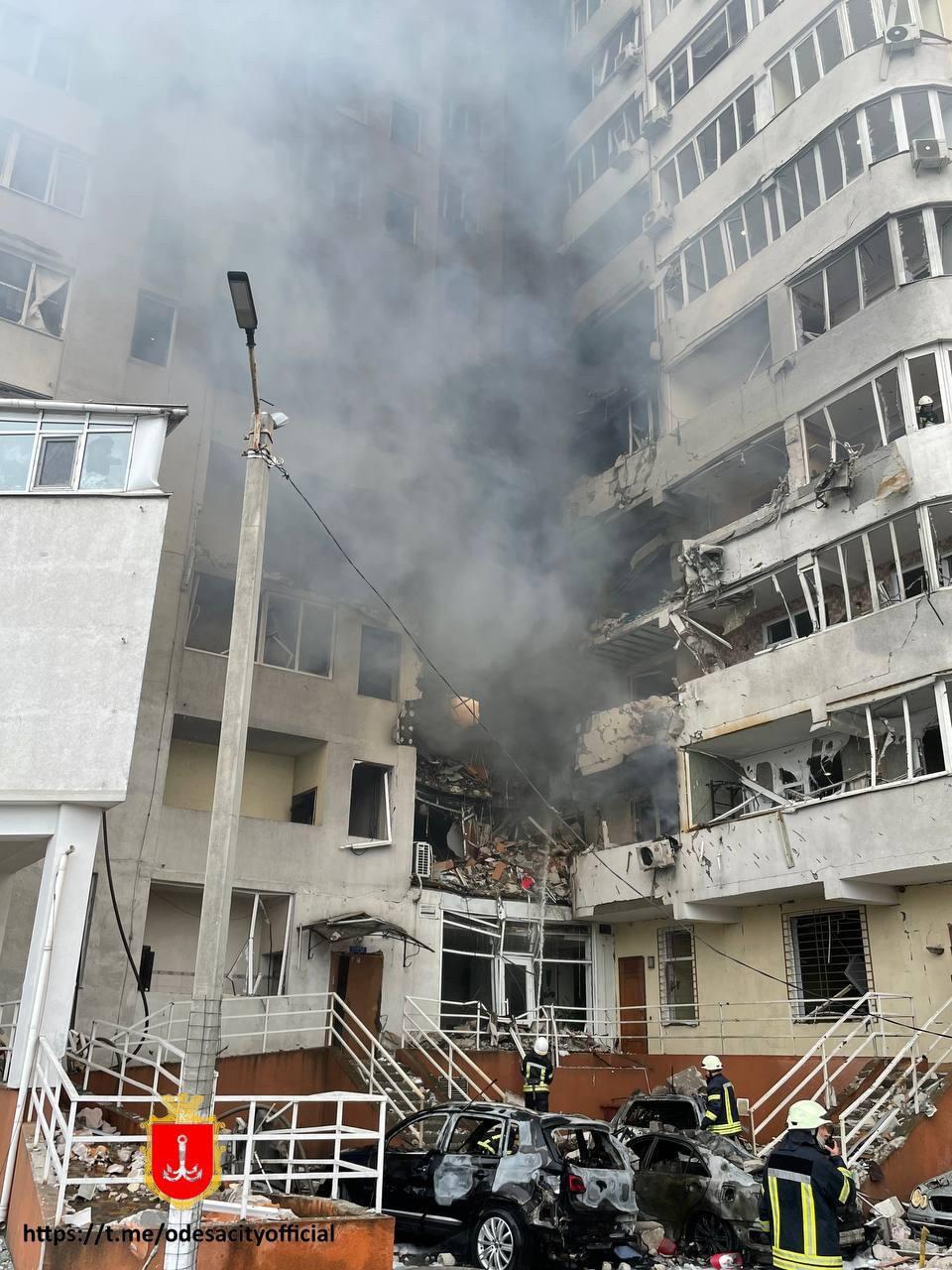 Russian airstrike kills 8 people in Odesa, including 3-month-old (UPDATED)