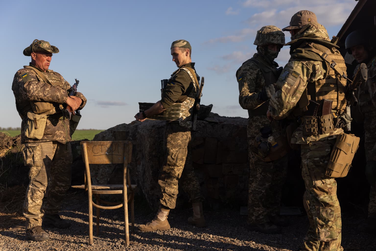 Zaporizhzhia fights as Russians intensify offensive in region