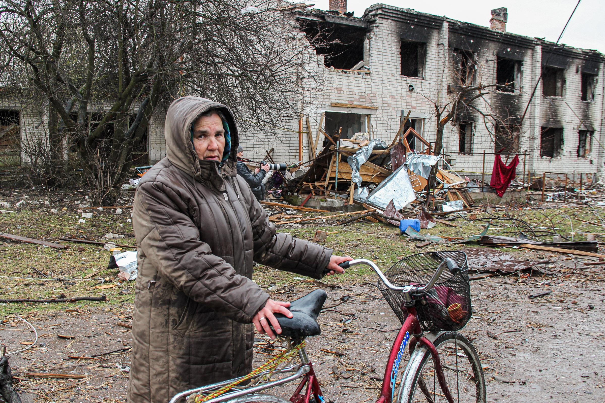 Russian airstrike survivors: ‘We came home, and there was no house’