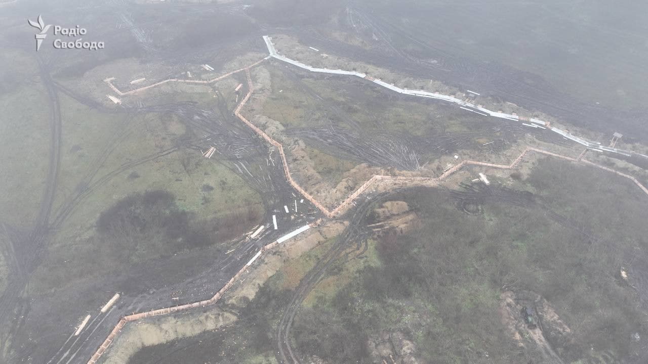 Aerial photos show Russian fortifications near Bakhmut, Donetsk Oblast