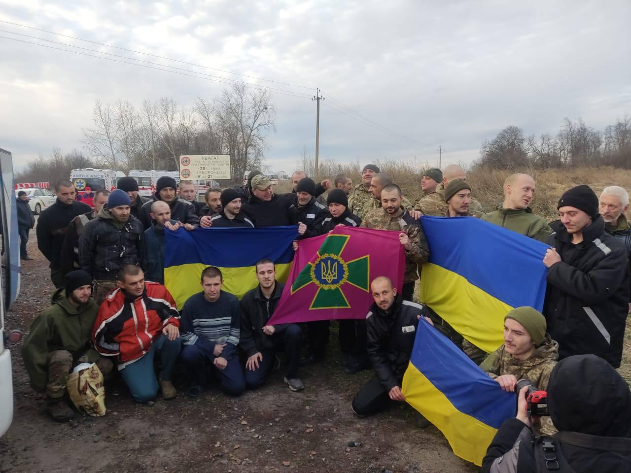 50 Ukrainian soldiers return home in new prisoner exchange with Russia