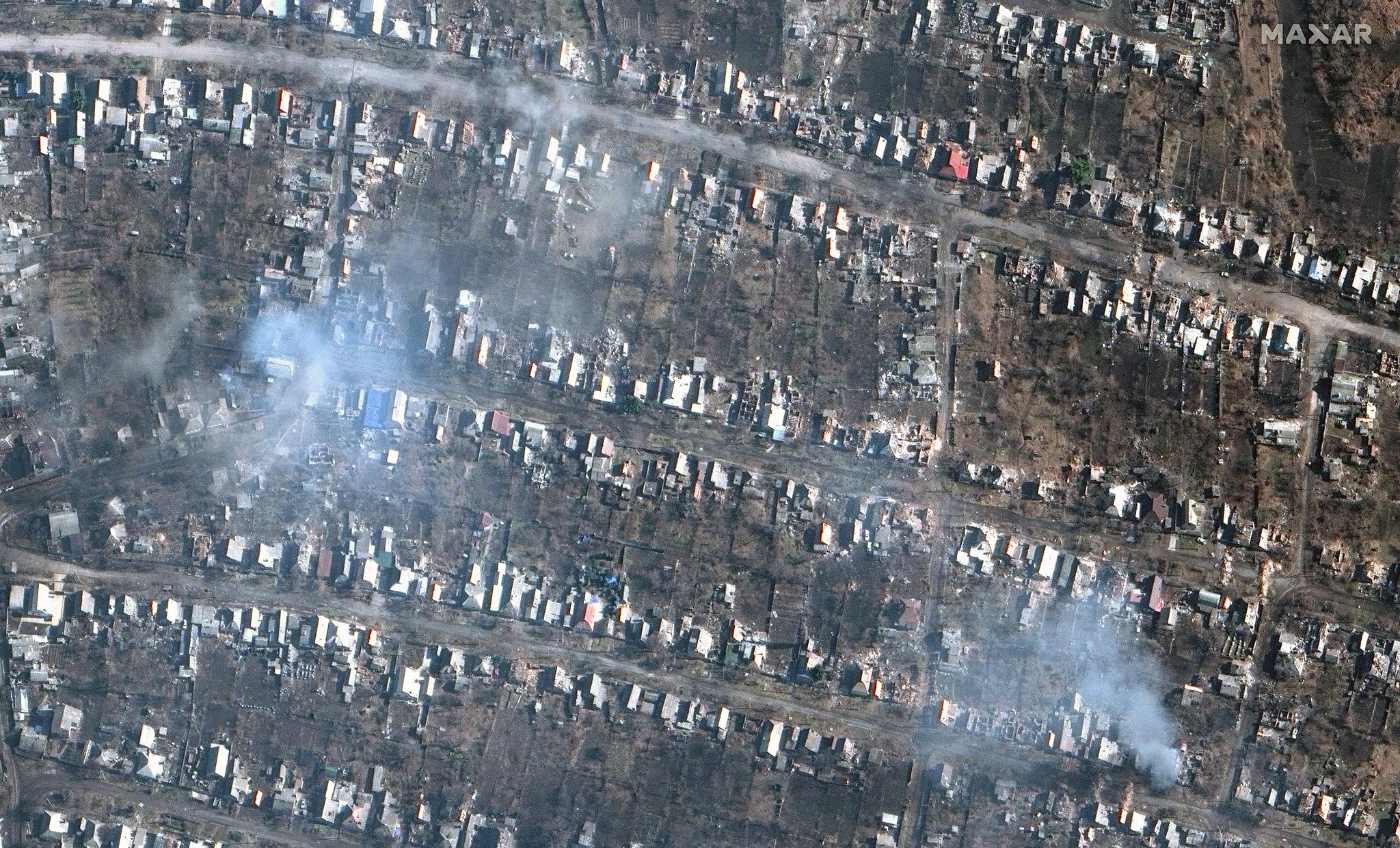 Satellite images show destruction in Bakhmut