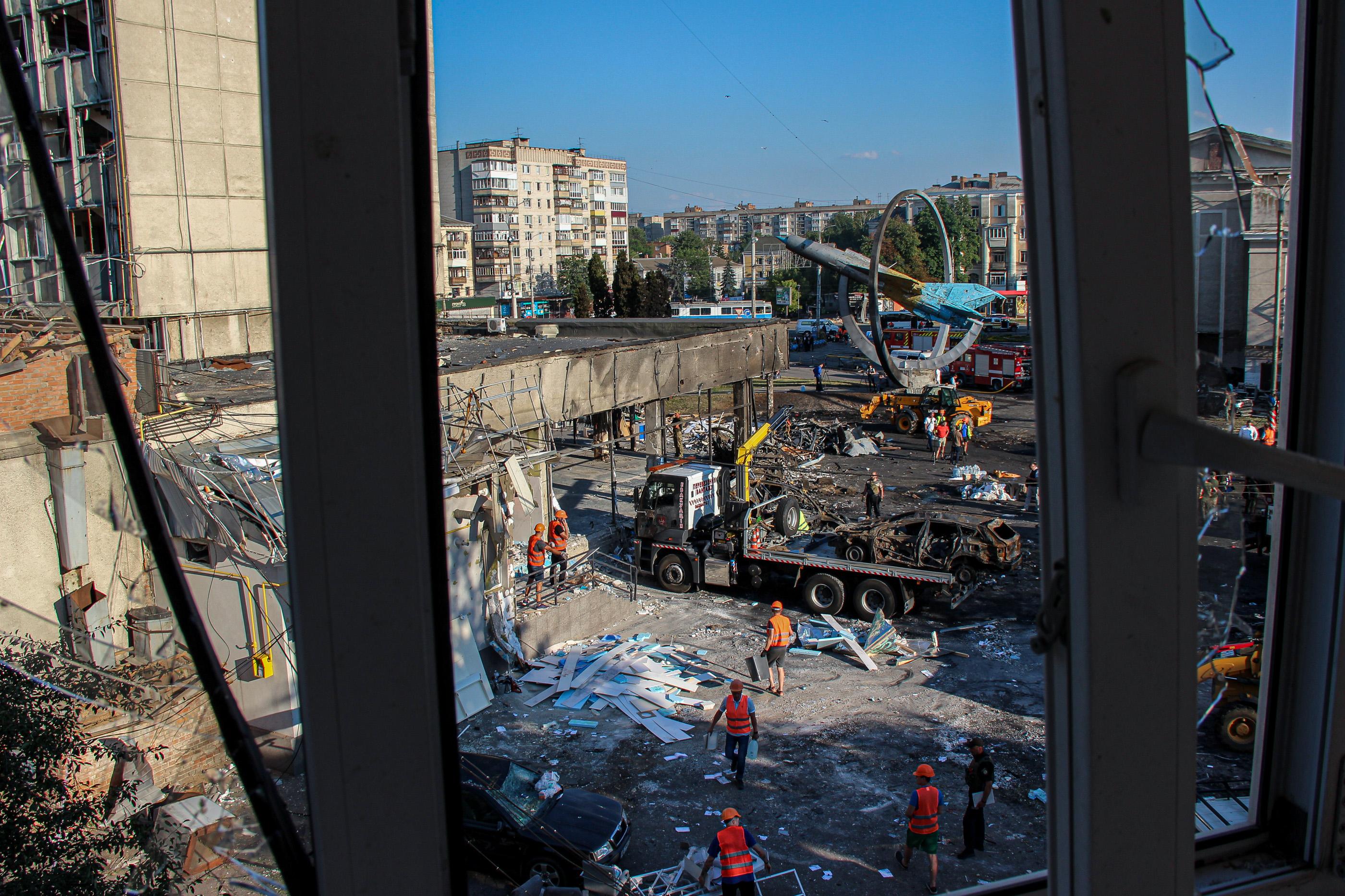 Victims ‘burned alive’ in deadly Russian strike on Vinnytsia, says local prosecutor