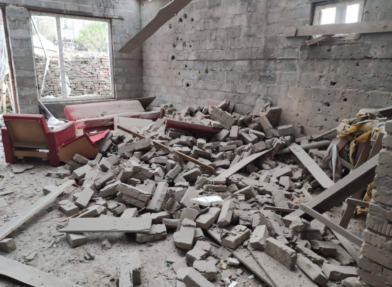 1 civilian killed, 2 injured in Russian shelling of Nikopol