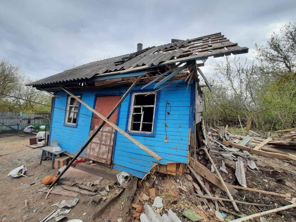 Russia shells 9 communities in Sumy Oblast, injures 2 civilians