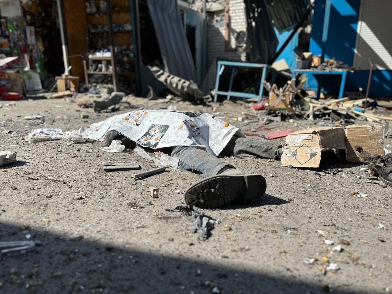 Update: 1 killed, 9 injured in Russian shelling of Kherson