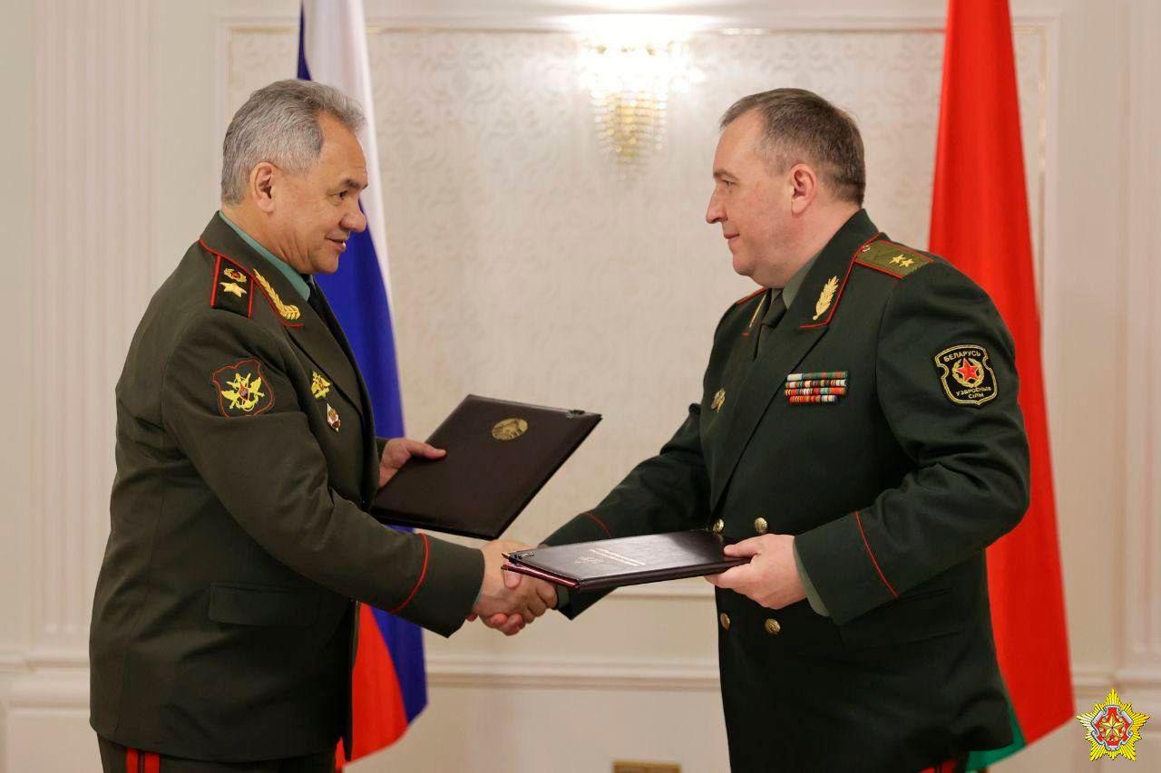 Moscow and Minsk sign agreement on placing nuclear weapons in Belarus