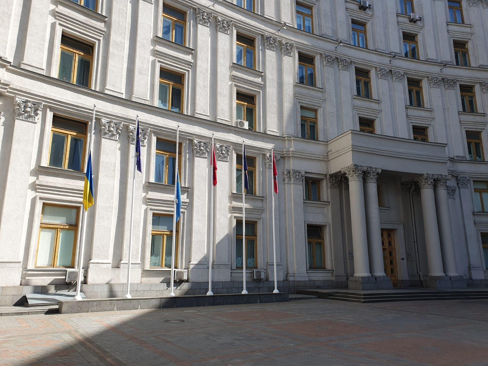 Foreign Ministry demands access to Ukrainian POWs transferred to Hungary