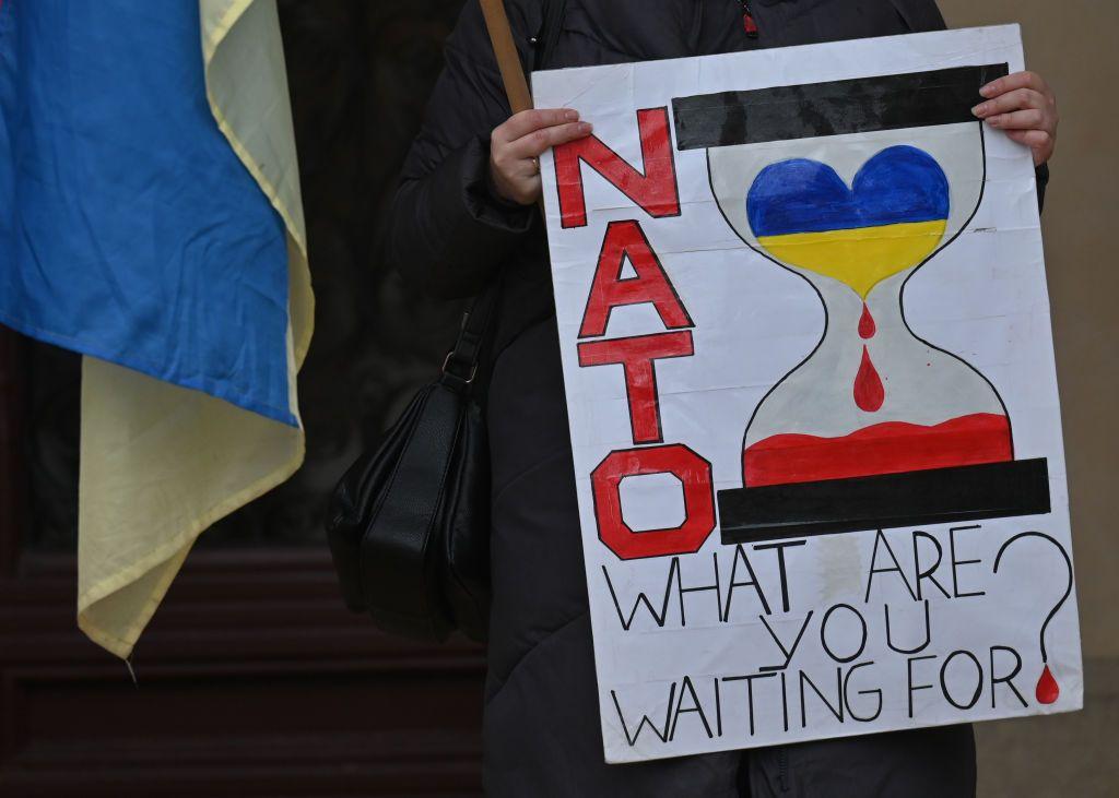 Official: Ukraine won't join NATO until war ends