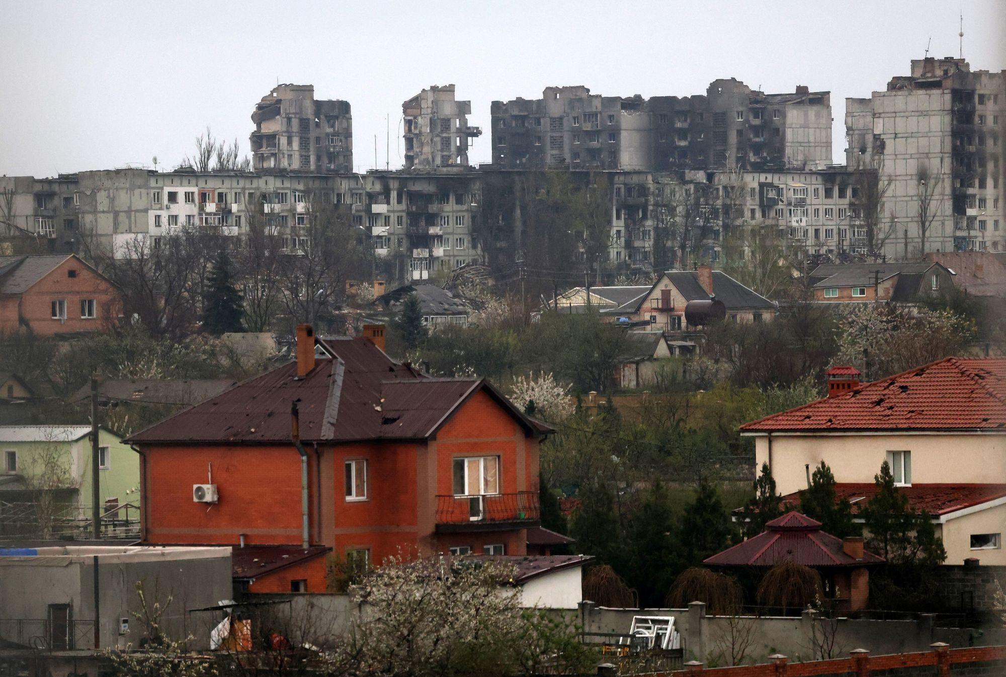 Ukraine war latest: Russia attempts to seize Bakhmut, as mercenary boss says Wagner to withdraw due to ammunition shortage