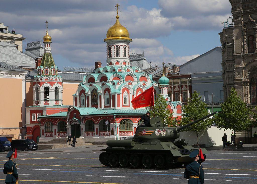 UK Defense Ministry: Russia's Victory Day parade shows its materiel, communications issues
