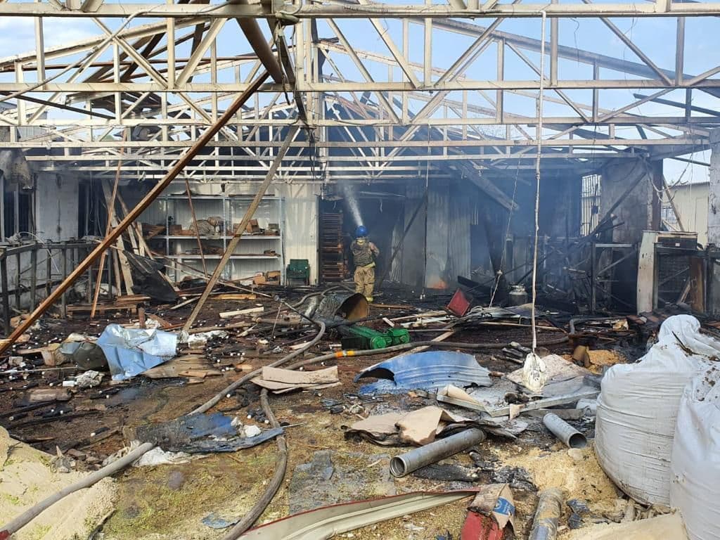 3 injured in Russian rocket attack on Donetsk Oblast