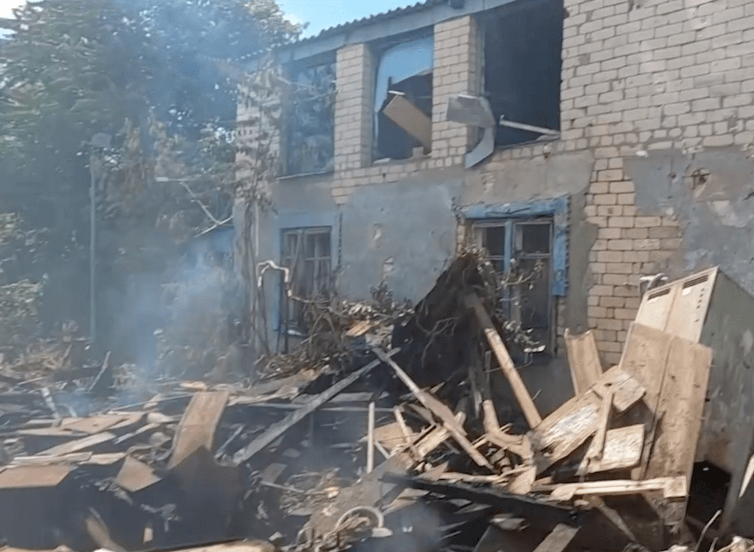 Governor: Russia hits relief center in Kherson, killing 2 civilians