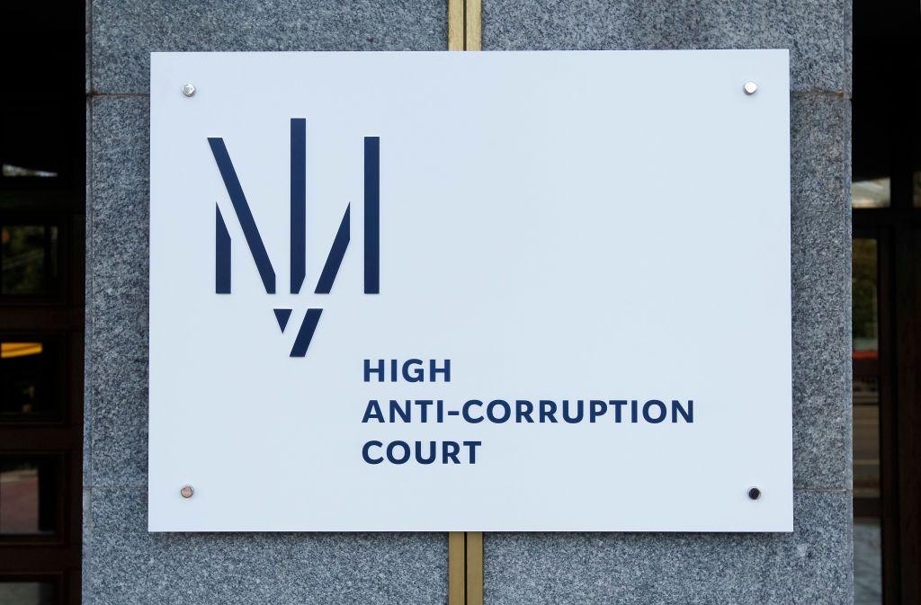 Ukrainian corruption court sentences former judge Chaus to 10 years in prison