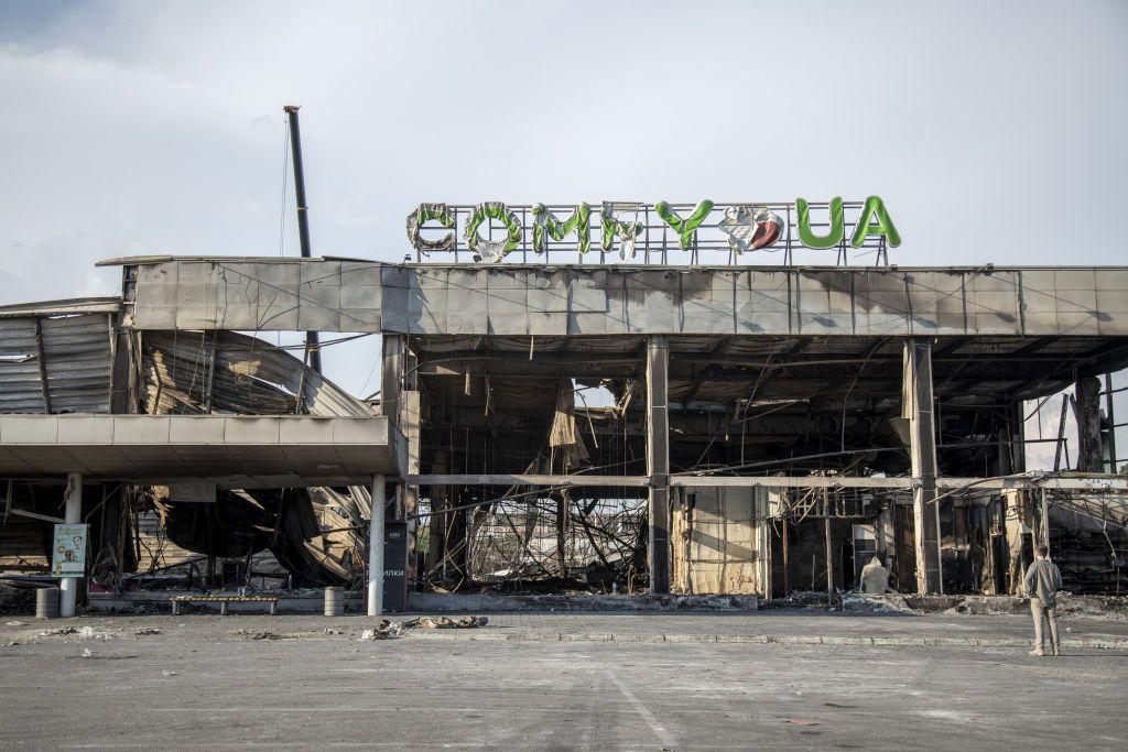 Russian forces strike Kremenchuk on anniversary of Amstor shopping mall attack