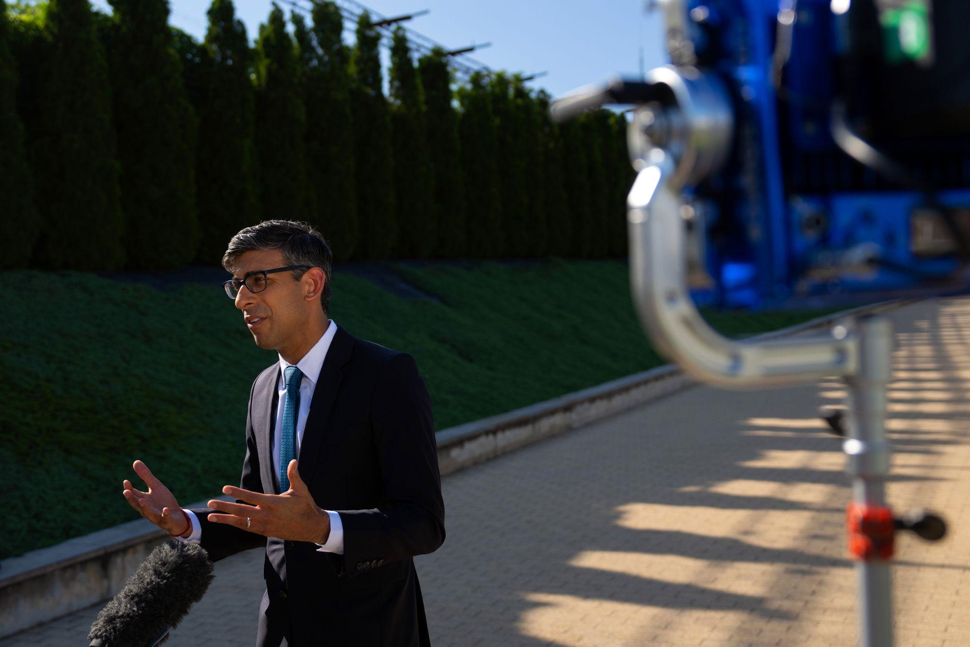 UK PM on Kakhovka dam destruction: 'A new low' for Russia if it's responsible