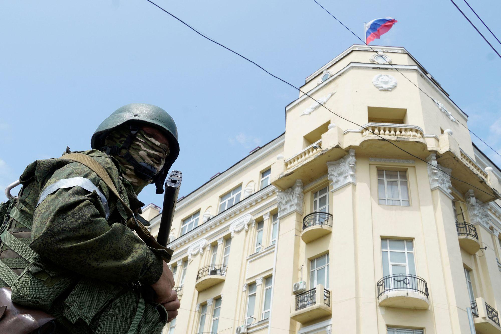 Wagner vehicles reach Lipetsk Oblast, 400 kilometers south of Moscow