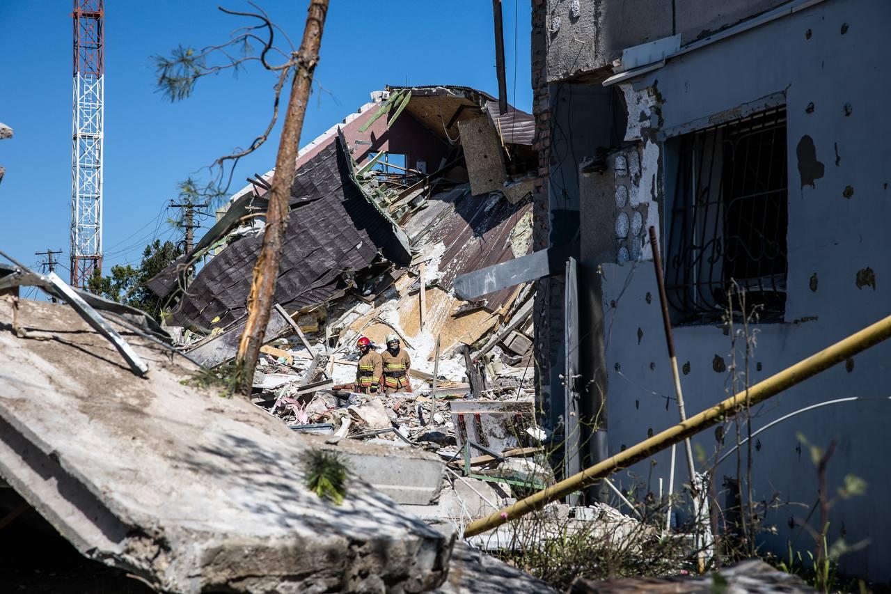 Ukraine war latest: Zelensky says Ukraine ready for counteroffensive; Russian attack near Dnipro kills 2-year-old