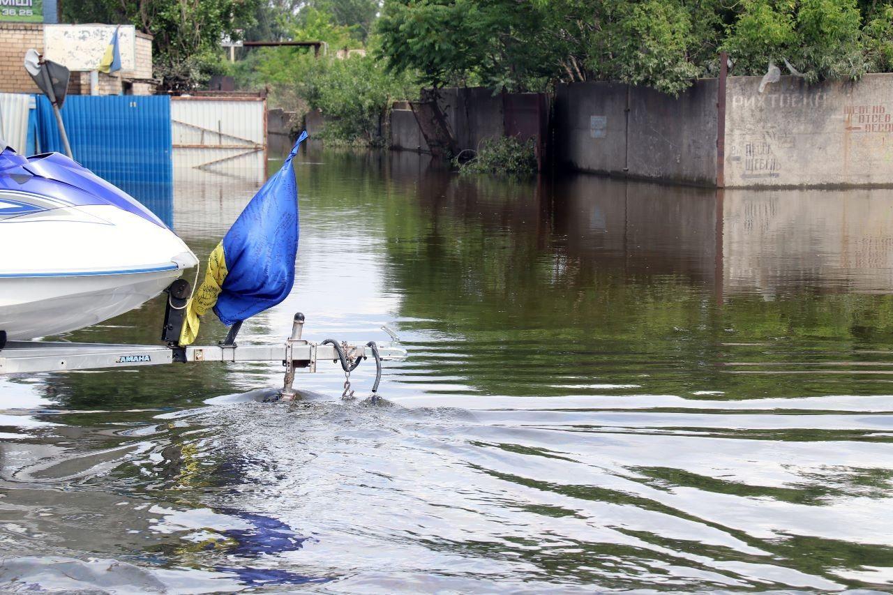 Official: Over 1 million Ukrainians could face water shortages after Kakhovka dam destruction