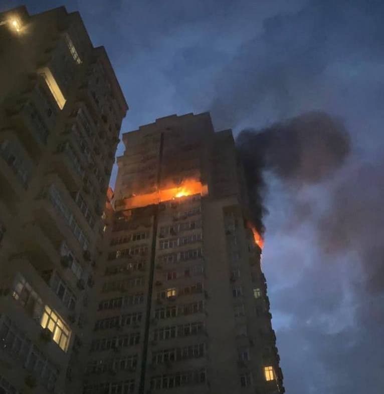 Russia launches missile strikes at Kyiv, injuring at least 2