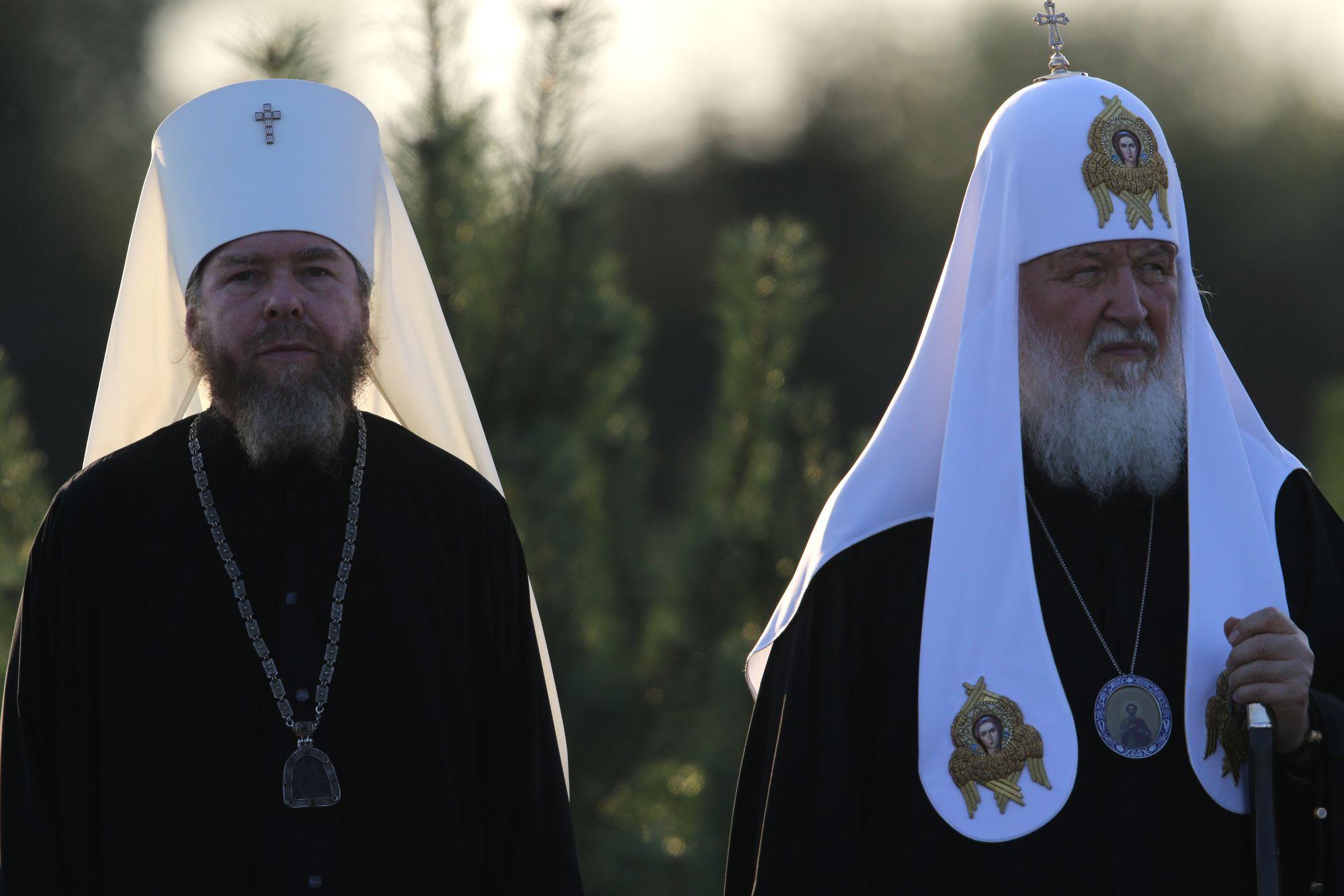 Media: Hungary, Russian church plan another Ukrainian POW transfer