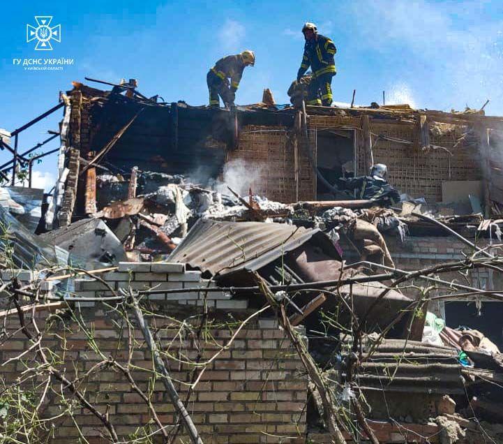 Update: Russian missile debris injures 4 in Kyiv Oblast