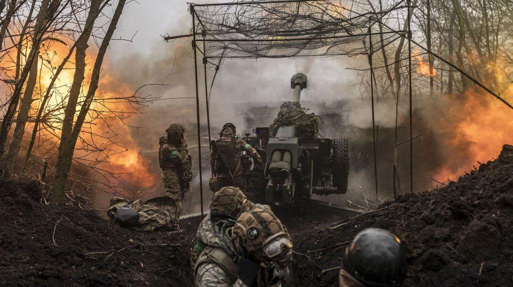 Military: Cluster munitions only for 'de-occupation of territory'