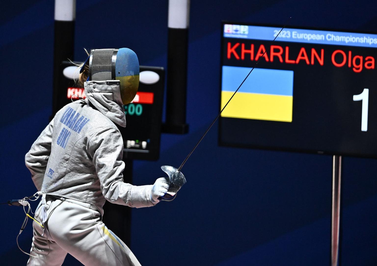 Ukrainian fencer disqualified after refusing to shake hands with Russian opponent