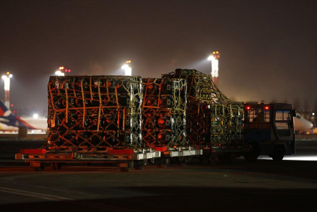 CNN: Western weapons headed to Ukraine last year were stolen before their recovery