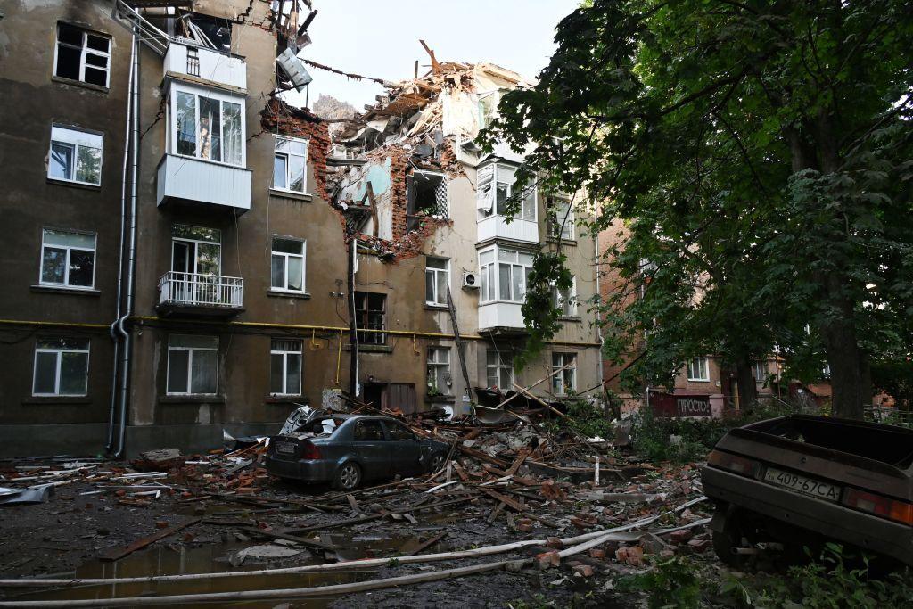 Ukraine war latest: Russian drone strike on Sumy kills 2, injures 19