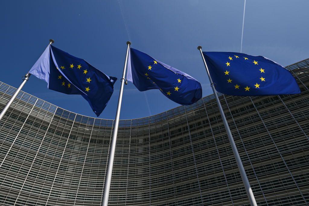 Bloomberg: EU weighs alternative Ukraine aid plan in case of Hungary's veto