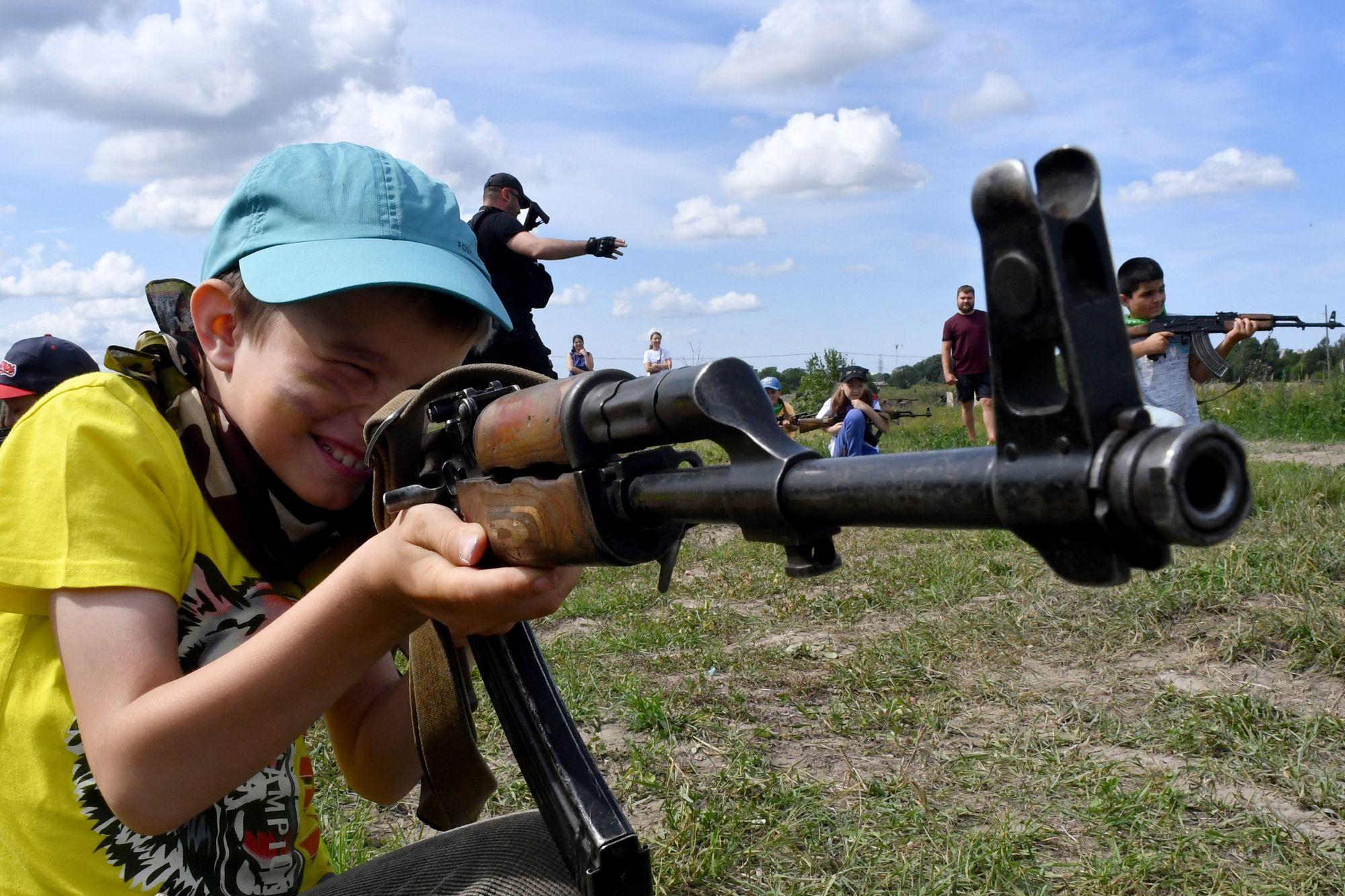 UK Defense Ministry: Russian children to be taught combat drone operation