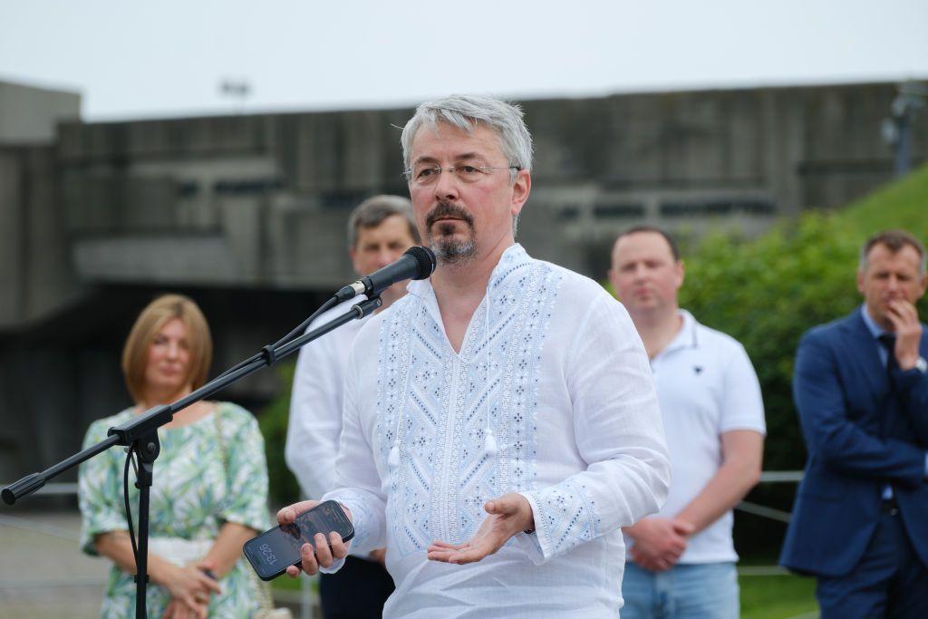 Culture minister Tkachenko resigns