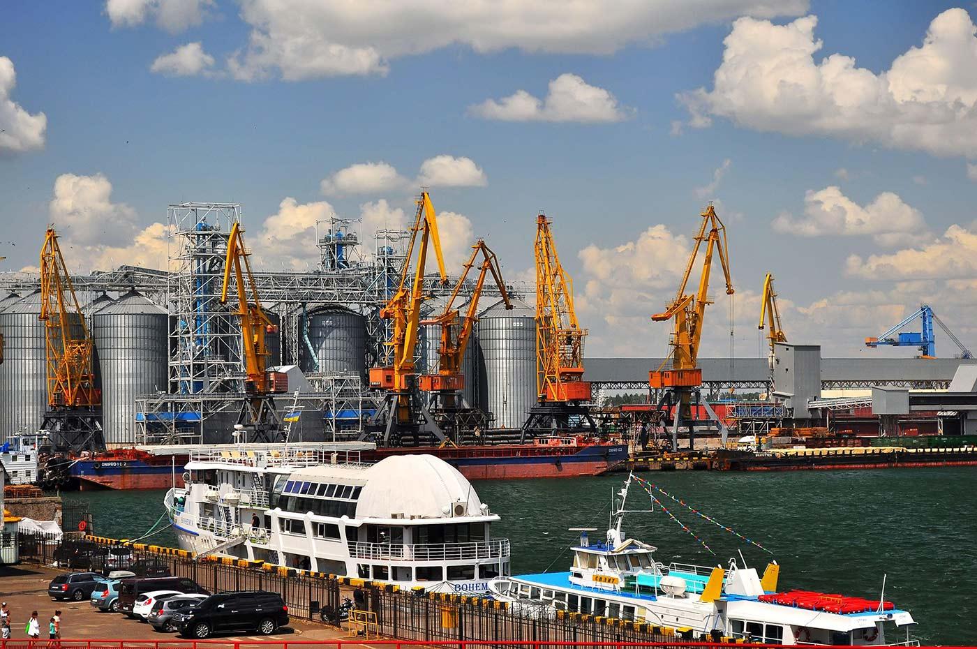 Putin claims no Russian conditions for extending grain deal met