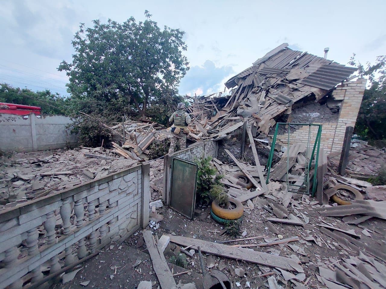Russian attacks kill 7, injure 9 over past day