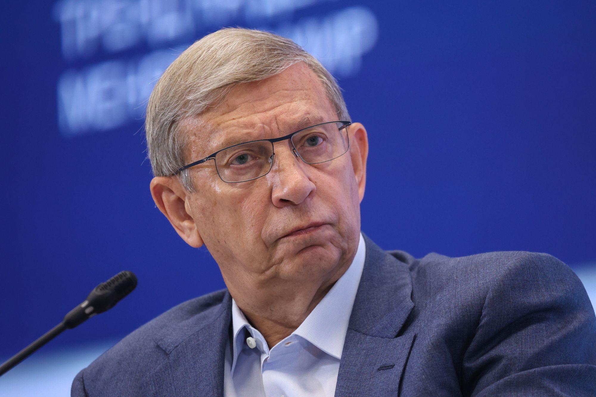 Czechia freezes assets of Russian oligarch with ties to Putin