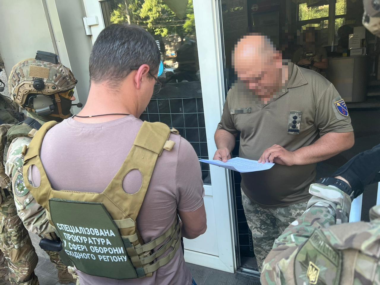 Dnipropetrovsk Oblast military enlistment head suspected of illicit enrichment