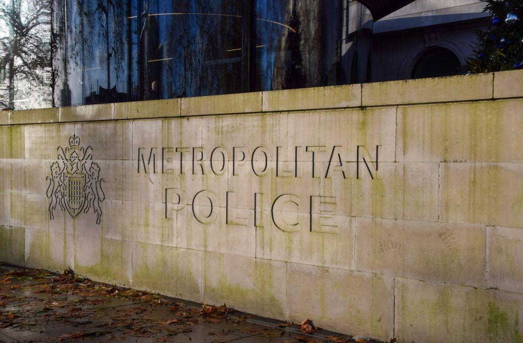 BBC: 3 suspected Russian spies arrested in UK