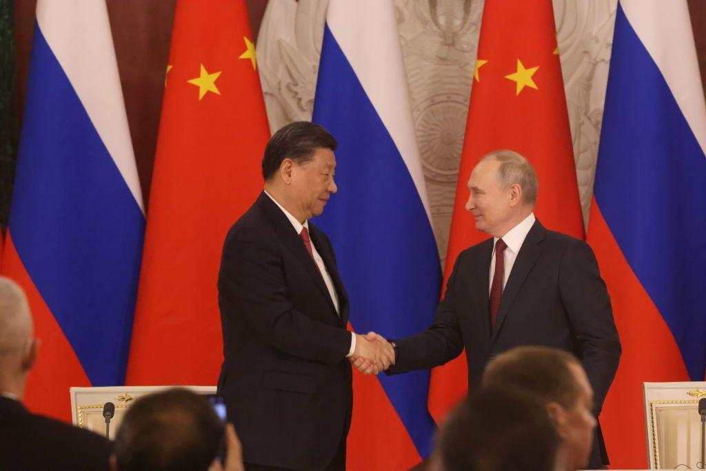 Telegraph: China arms Russia's war in Ukraine