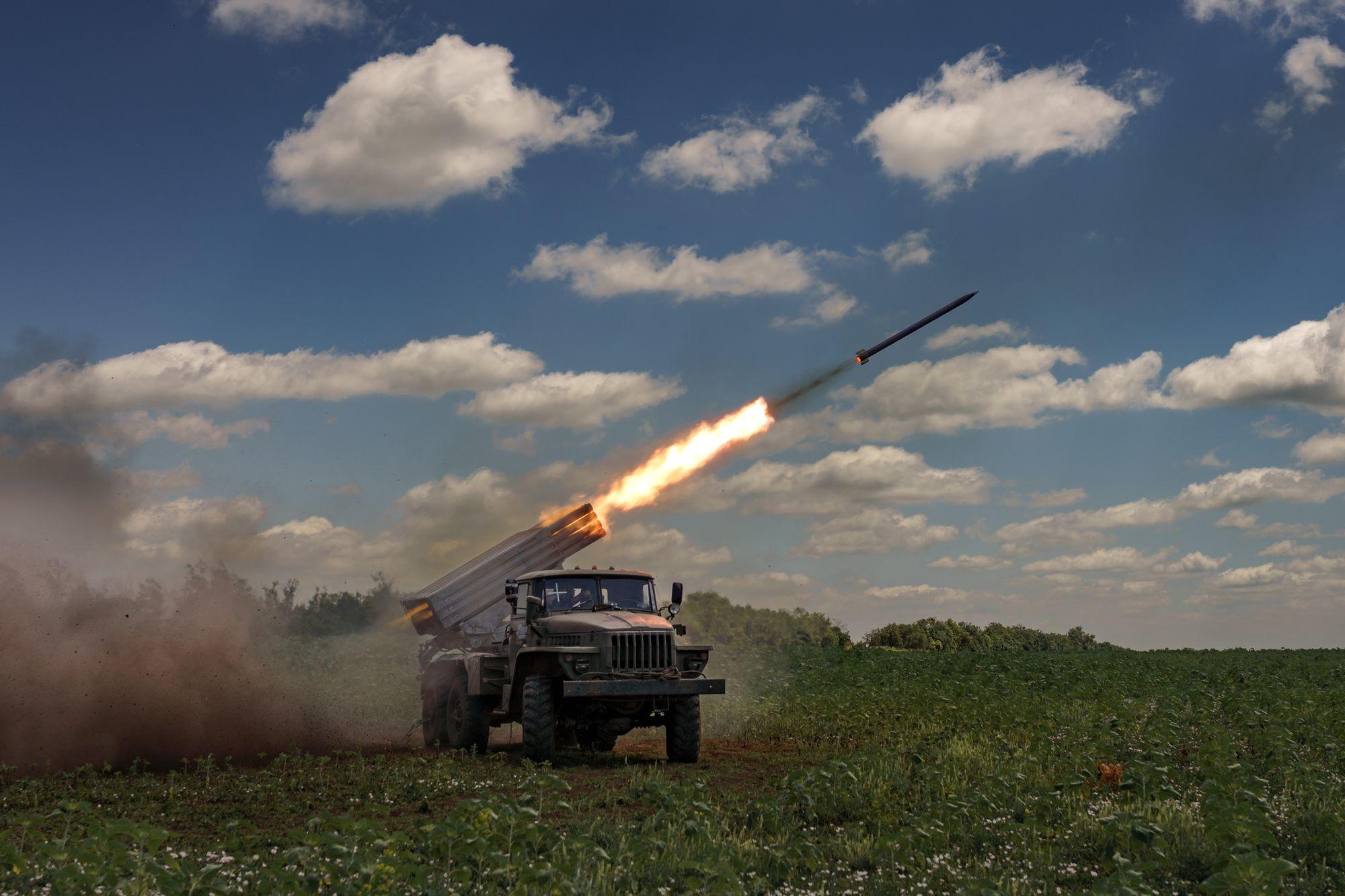 UK Defense Ministry: Russian units 'struggling with battle fatigue' and ammunition shortages