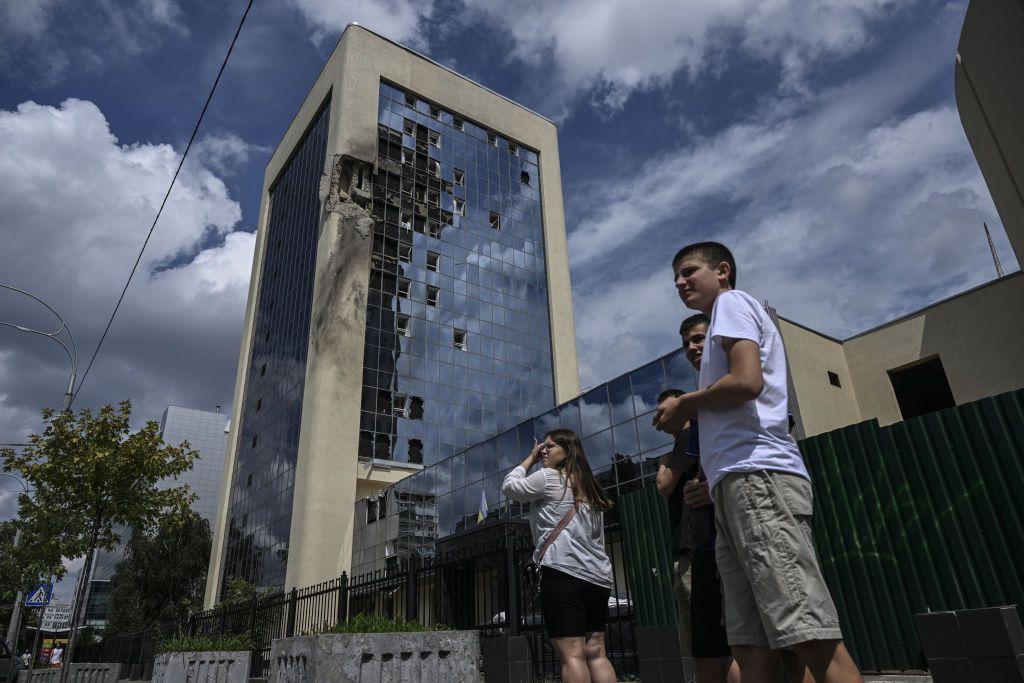 Zelensky: Russia attacked Ukraine with 65 missiles, over 100 drones in past week