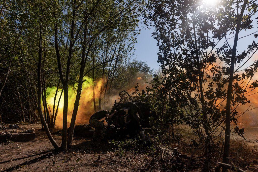 Commander: Ukrainian forces destroy Russian military equipment, kill 99 combatants at southern front